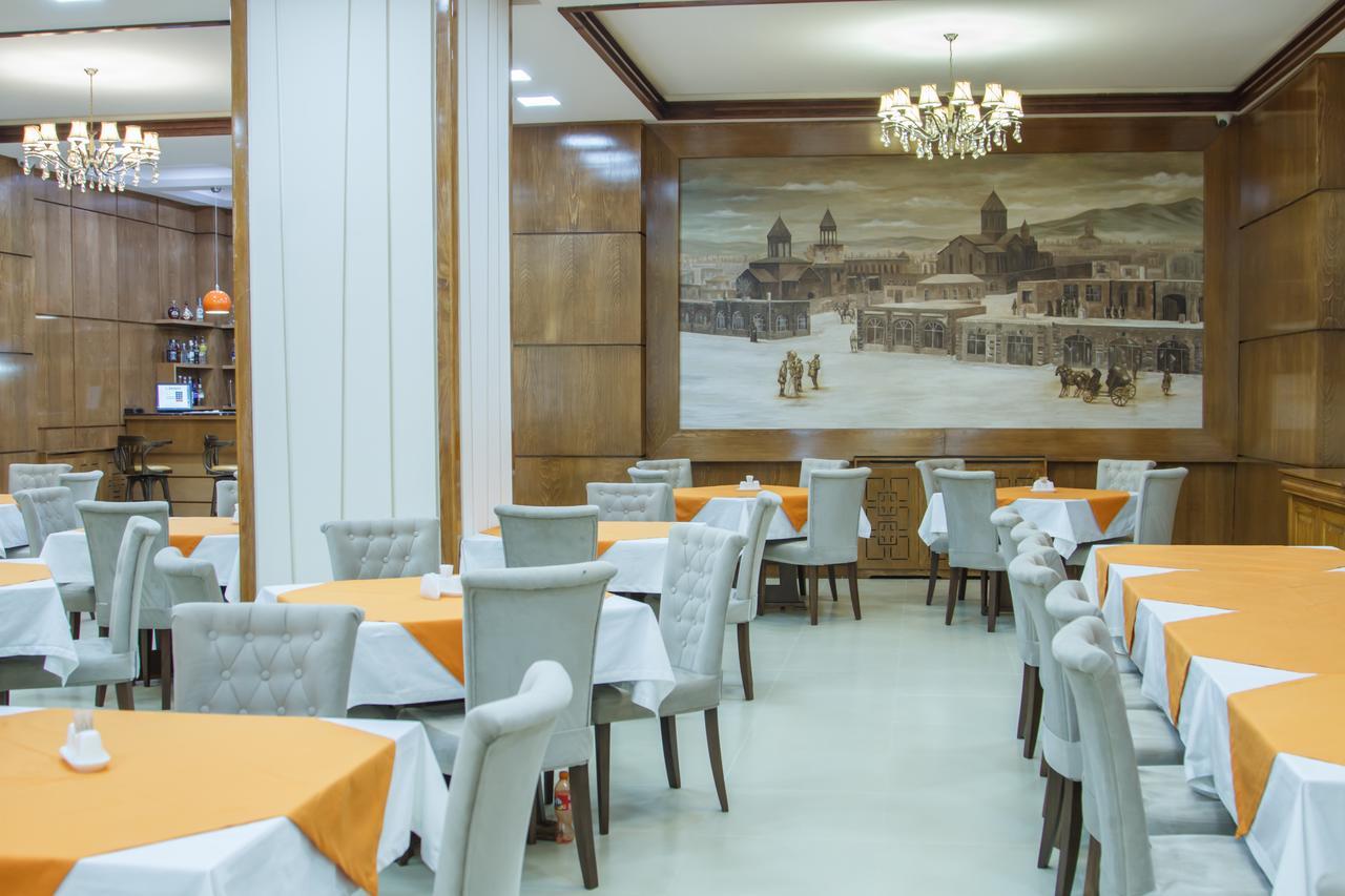 Hotel Plaza Viktoria Gyumri Eksteriør bilde